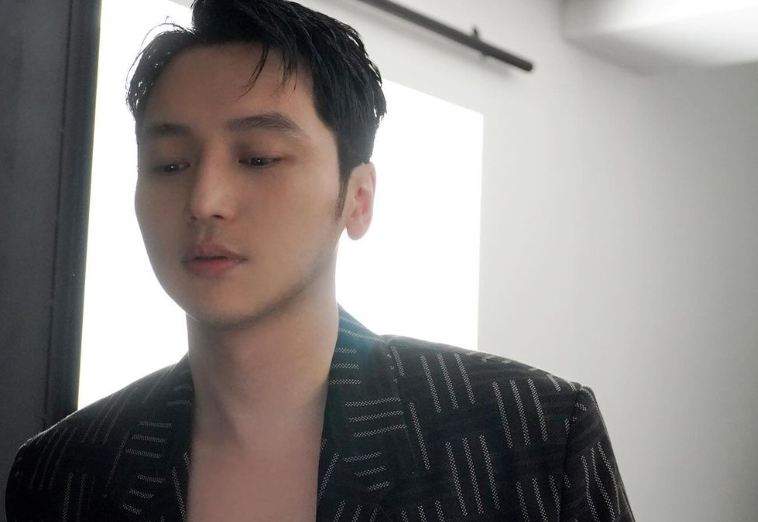 변요한 배우 프로필 드라마 영화 작품활동 열애 결혼 반려견 사진