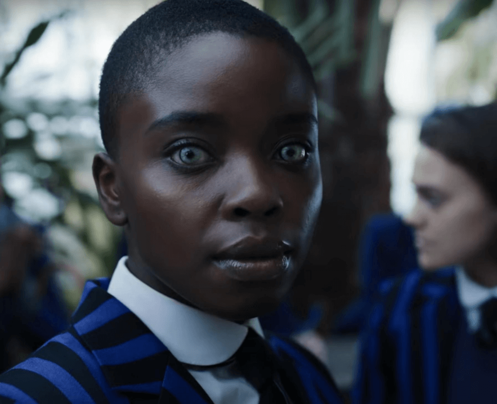 비앙카 바클레이 역 / 조이 선데이