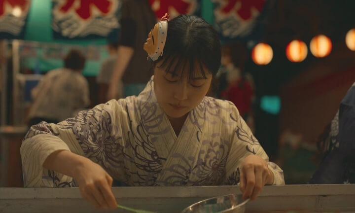 물고기-뜨기를-하고있는-치히로상