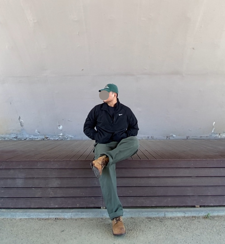 데일리룩('26. 4. 25.)브이투 VTWO 스톤워싱 빈티지 볼캡, 나이키 스투시 나투시 아노락, 무신사스탠다드 레플리카 퍼티그 팬츠, 레드윙 아이언레인저 호손뮬스키너 스웨이드