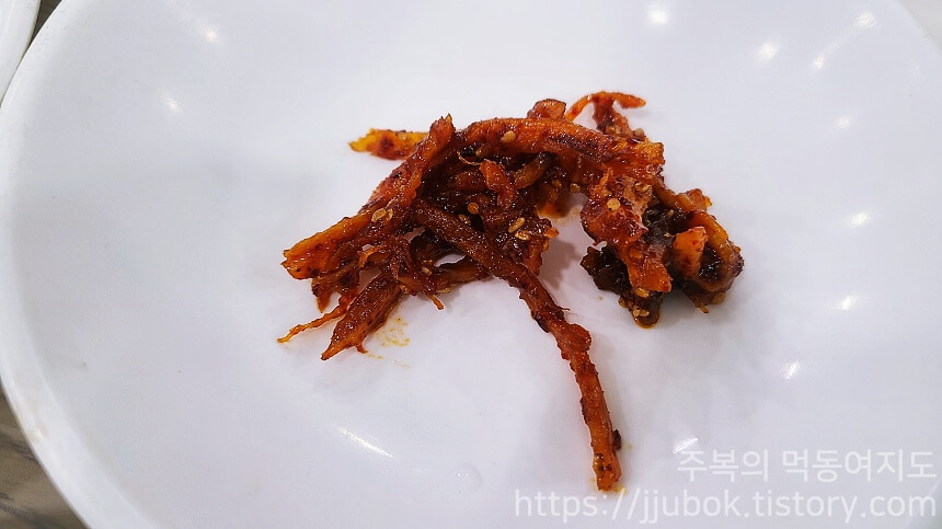 진복식당-보리밥정식-밑반찬-2