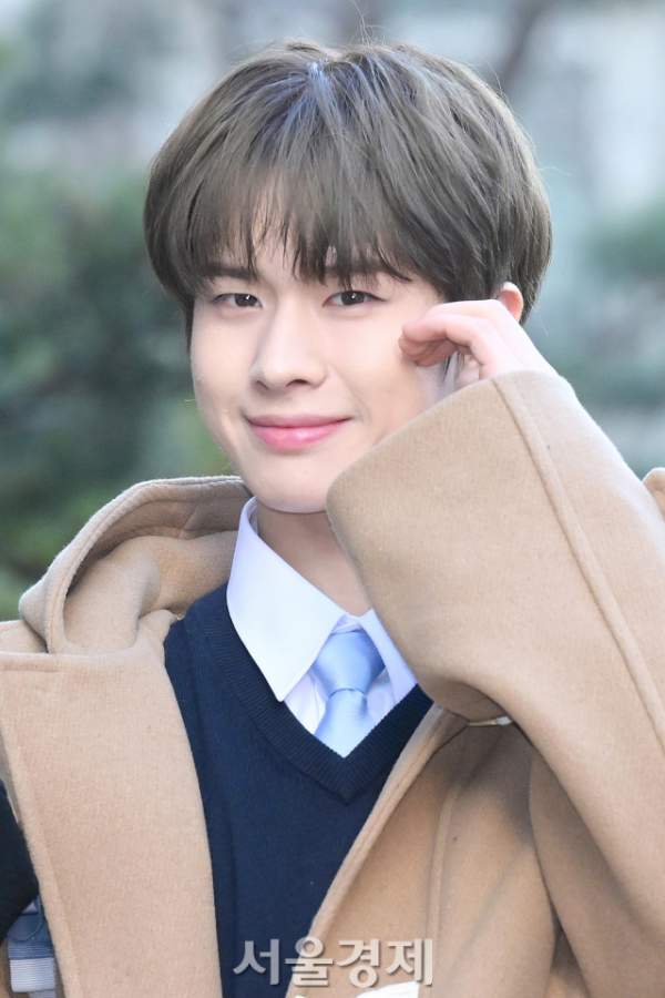 투어스 TWS