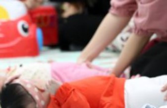 아기-사진입니다.