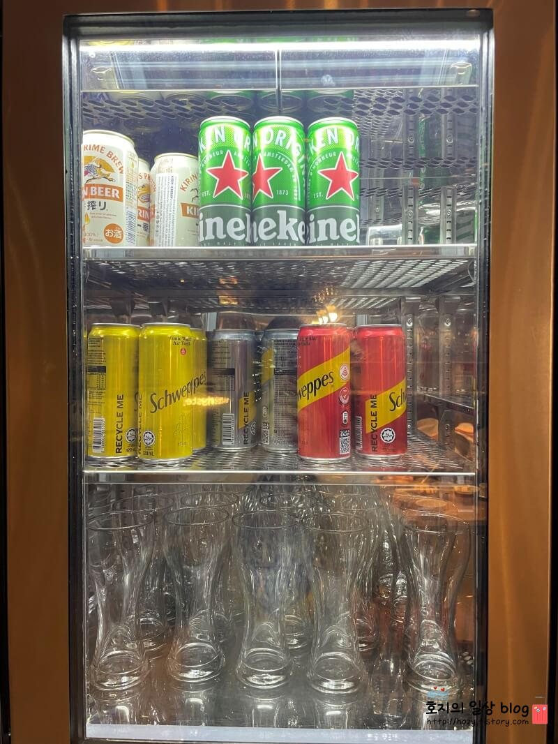 싱가폴 창이공항 캐세이퍼시픽 비즈니스 라운지 음료