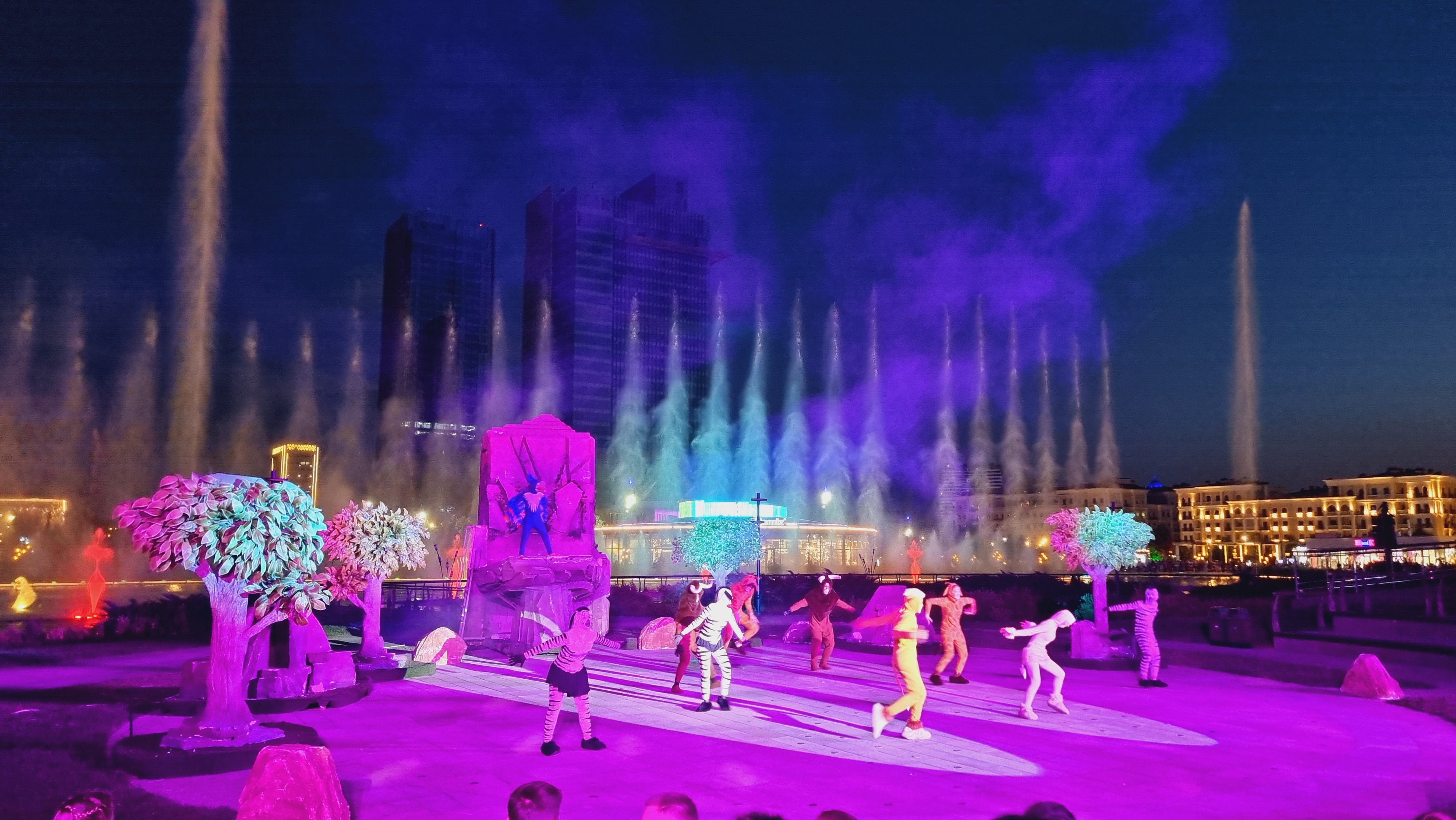 라이온킹 공연무대