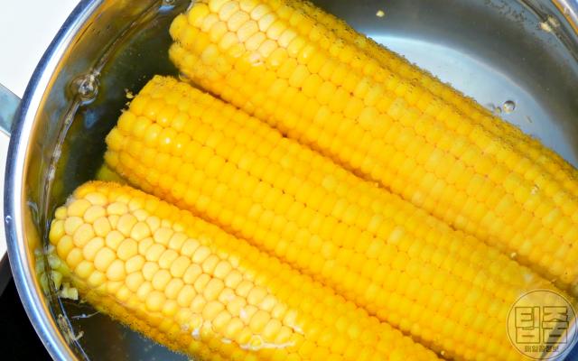 초당 옥수수 보관법,옥수수 검은색 검은점,팁줌