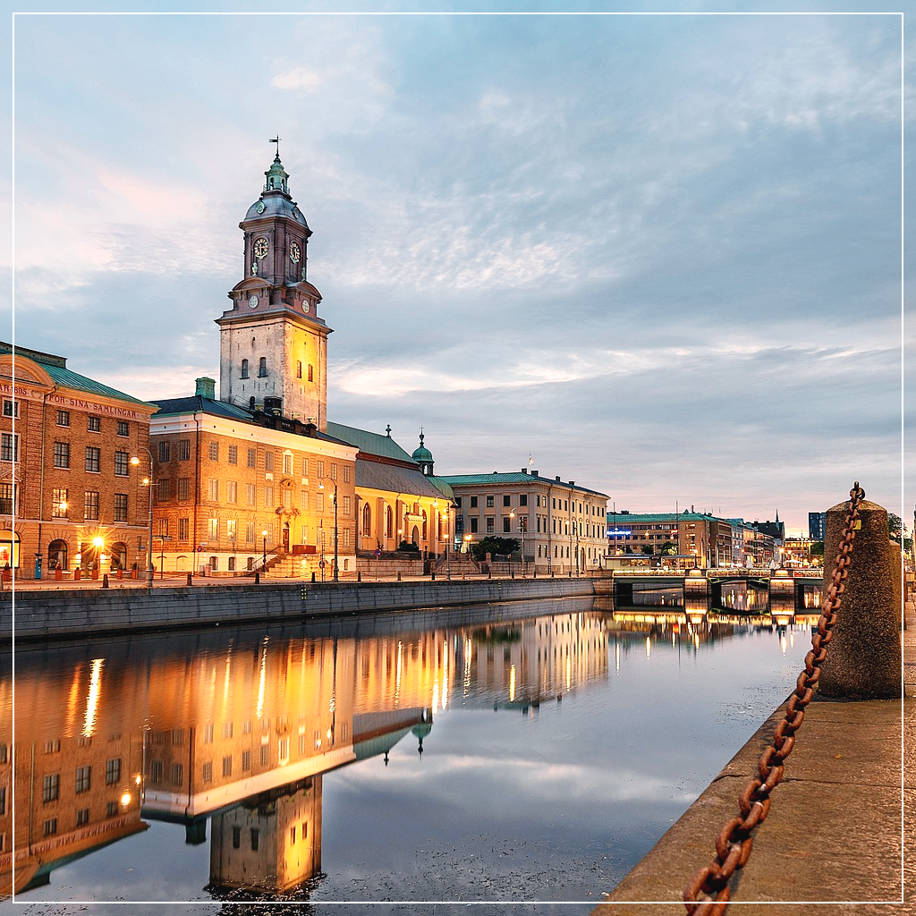 예테보리의 해질녘의 아름다운 강변모습