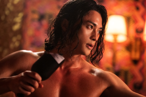 최프로 역을 맡은 김지훈