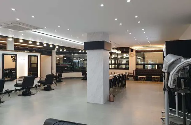 로이드밤 창원팔용점