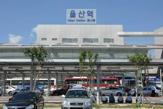 울산역 KTX 이미지