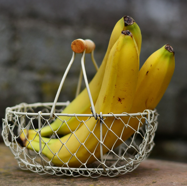 바나나 -값비싼 건강 보조제 대신 뛰어난 영양소