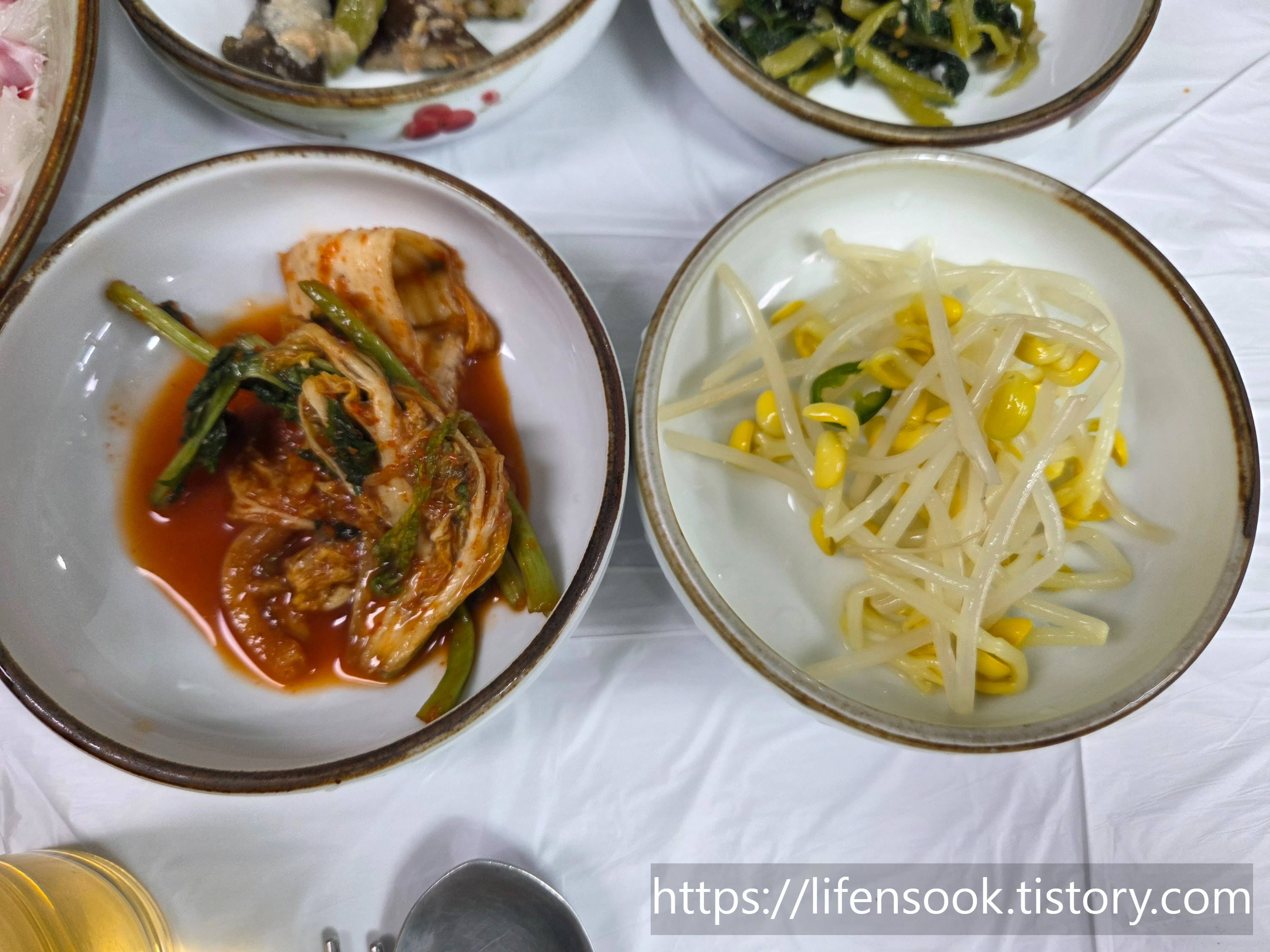 바닷가횟집 밑반찬 2