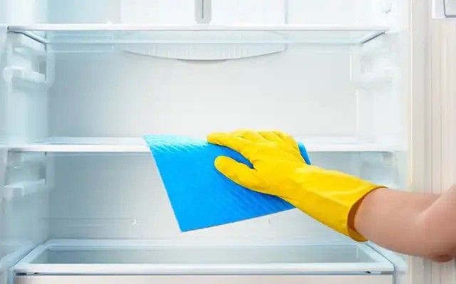 냉장고-내부-물-고임-현상-원인과-해결방법