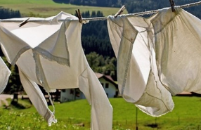 여름철 빨래 냄새 제거하는 꿀팁