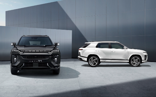 액티언 하이브리드 특징, 가격 및 기본 사양