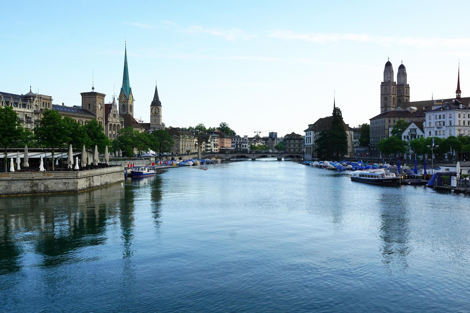 도시별 슬로 라이프 실천 가이드 스위스 취리히(Zurich): 새해에 기준을 세우는 도시, 돈과 시간의 리듬을 다시 맞추는 법