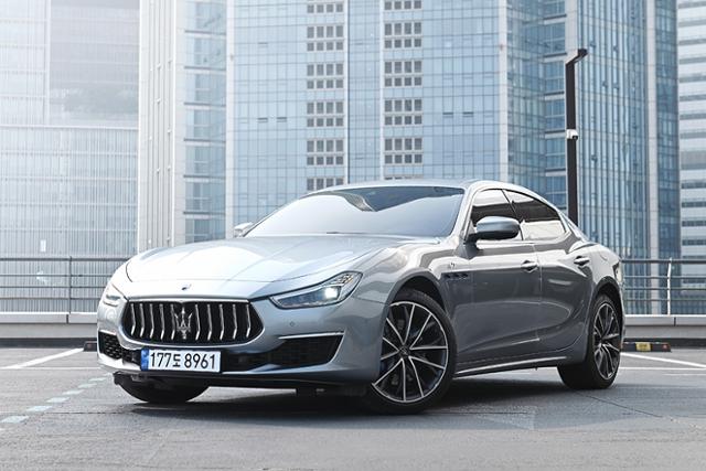 마세라티 기블리 GT 하이브리드