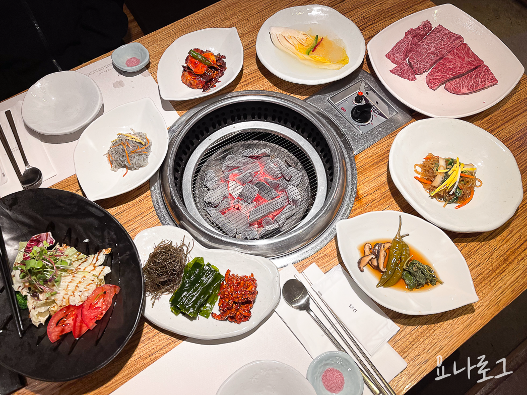 우설화 우설화신영통점 영통맛집 망포맛집 수원맛집 수원갈비 수원갈비맛집 수원한우 망포한우 수원한우맛집 수원한우숯불구이 수원꽃등심 수원꽃등심맛집 광교꽃등심 광교한우 망포꽃등심 갈비맛집 광교갈비맛집
