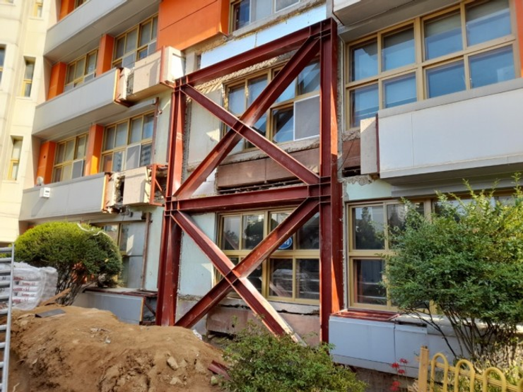 보강 후 내화페인트 시공 전