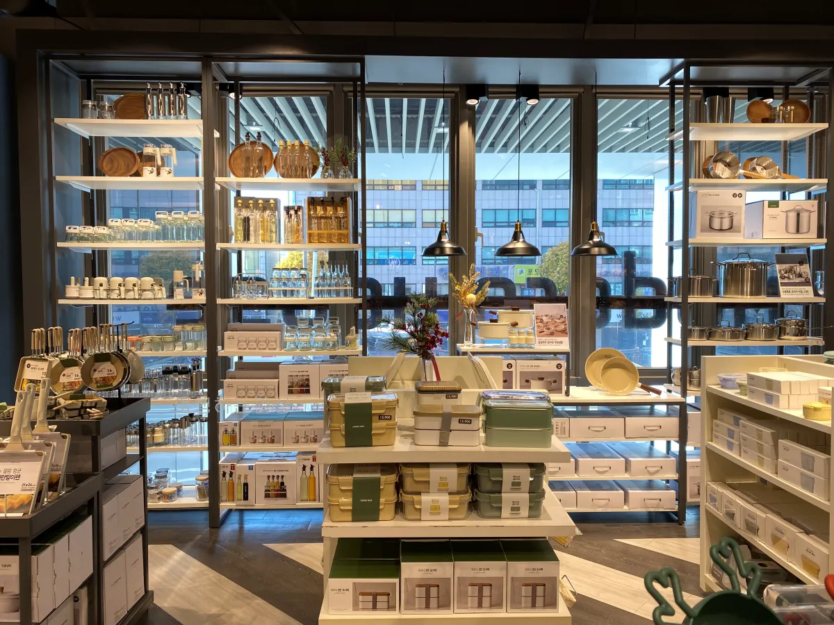 모던하우스-방학점-생활용품-크리스마스-소품-구경-주말방문후기-(미아사거리점과-비교)