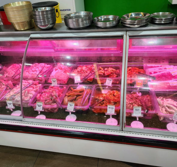 싸다구무한리필고기식당