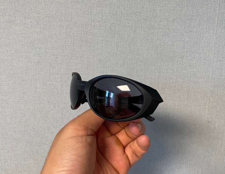 오클리 OAKLEY 선글라스 아이자켓 리덕스 - MATTE BLACK - PRIZM GREY / 0OO9438