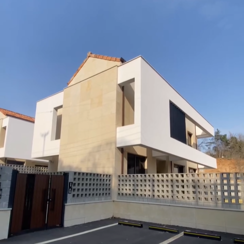 경기도 용인시 단독주택, 인테리어 디자인이 남다른 주택.