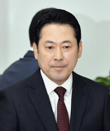 장동혁 국회의원 프로필 장동혁 아파트 4채 논란 지지율 부인 종교 한동훈