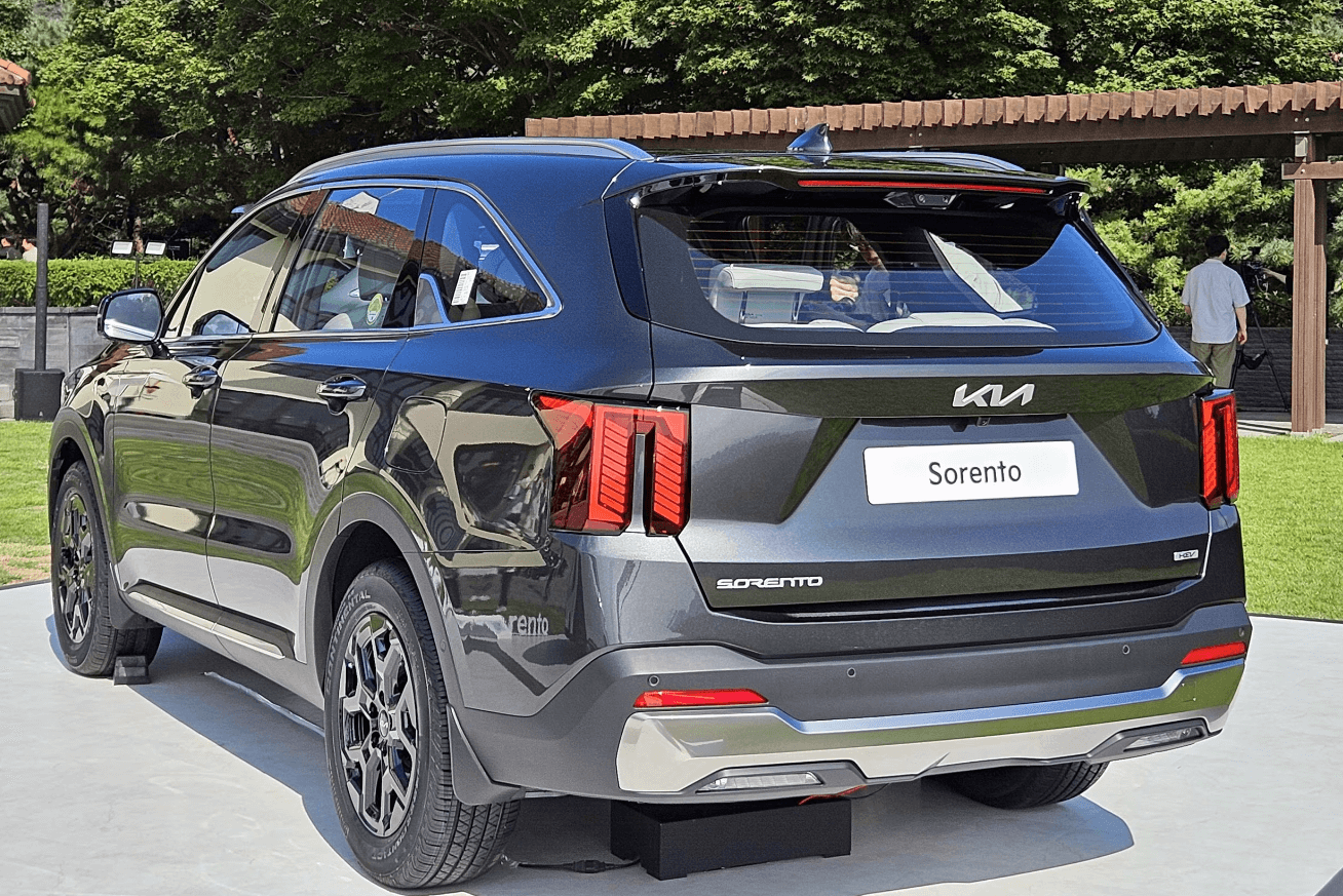 기아-쏘렌토-페이스리스트