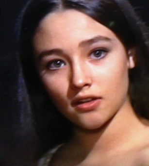 올리비아핫세 향년 72세 사망