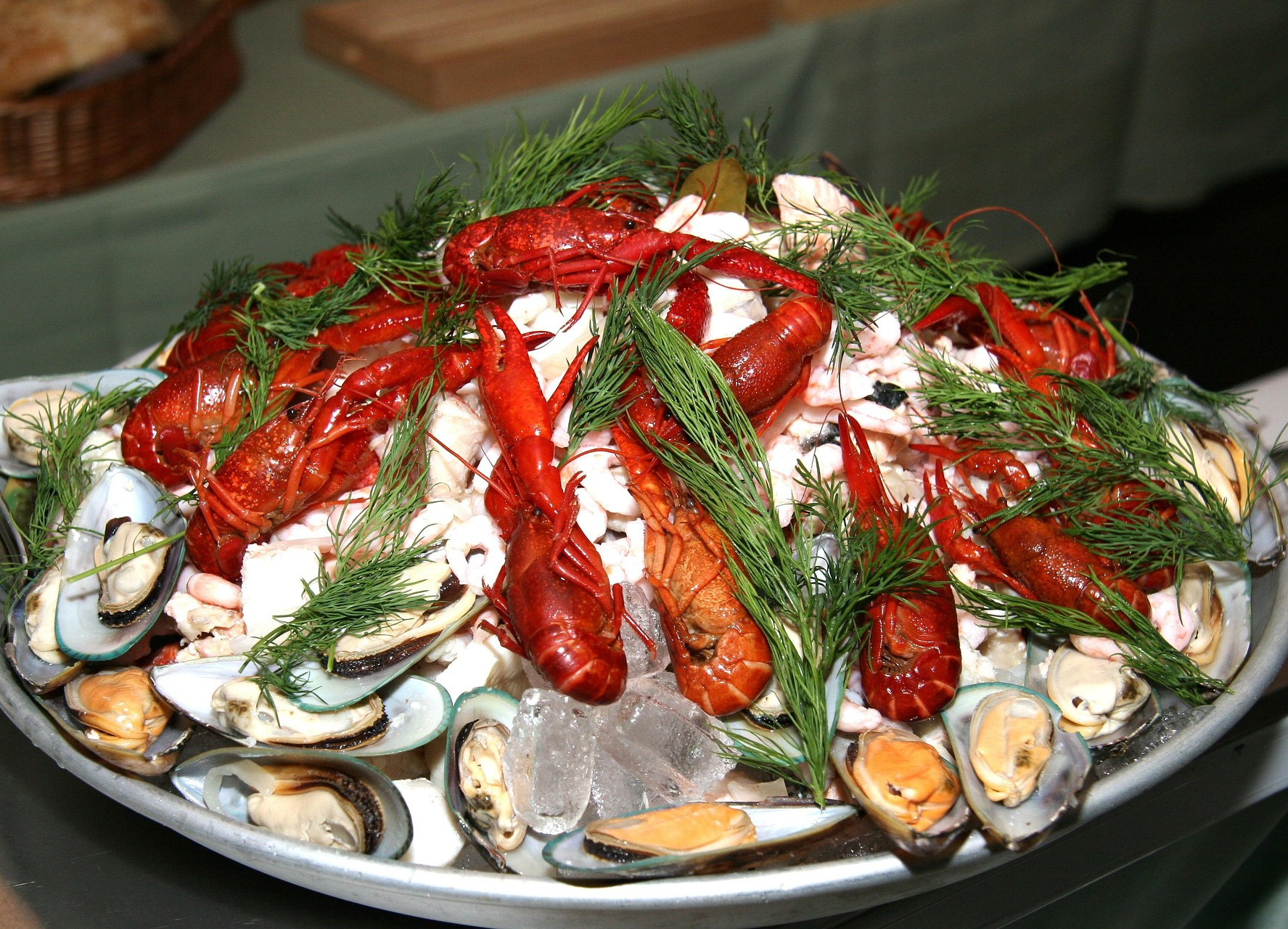 먹음직한 해물찜 새우 담치 조개 각종종류의 해산물 이미지( 보기도 예쁨)