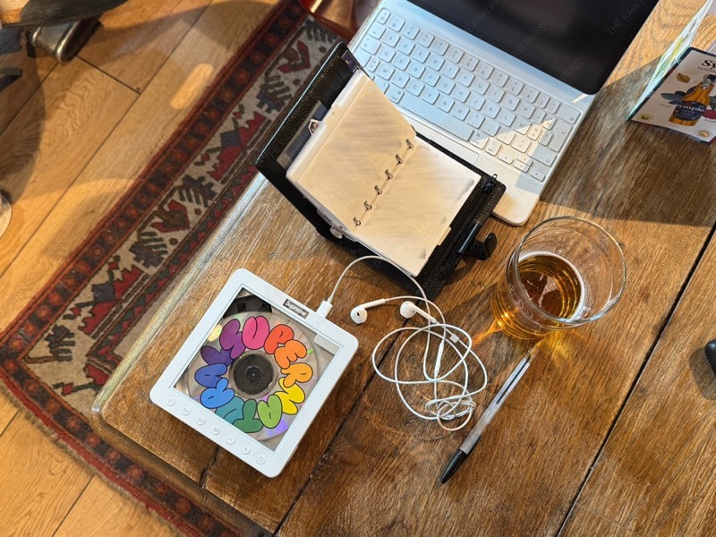 supreme fiio cd player cafe lifestyle usage