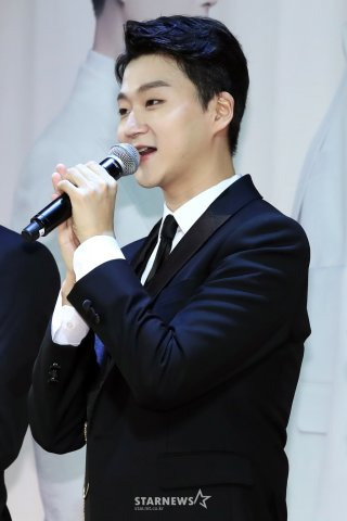 포레스텔라 조민규 프로필