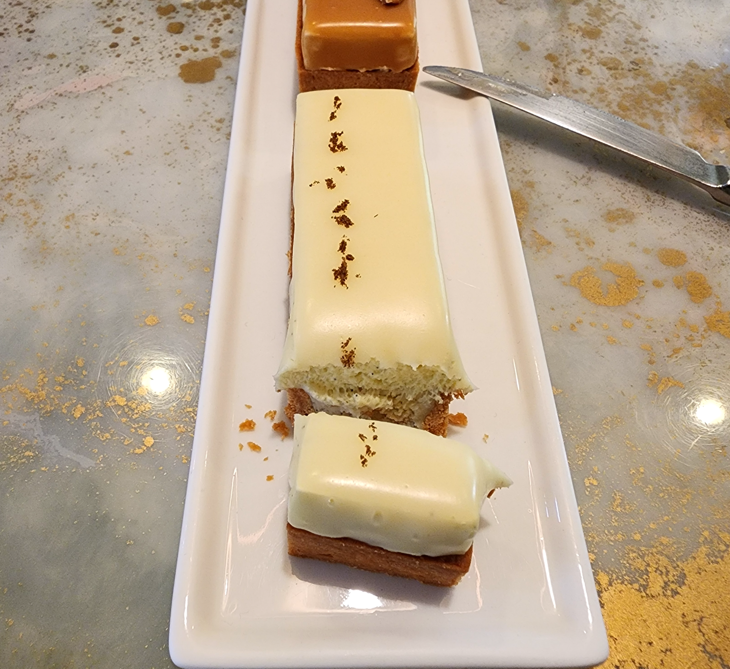 서래마을마얘딱드바니