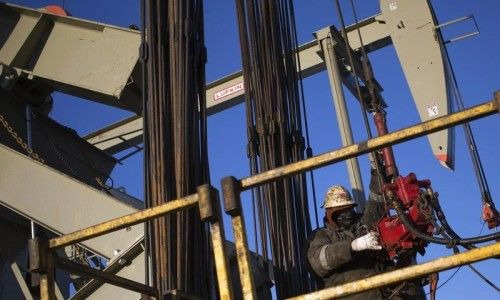 국제유가 8% 대폭락! 트럼프의 '종전 협상' 한마디에 요동치는 세계 경제와 기술주 랠리