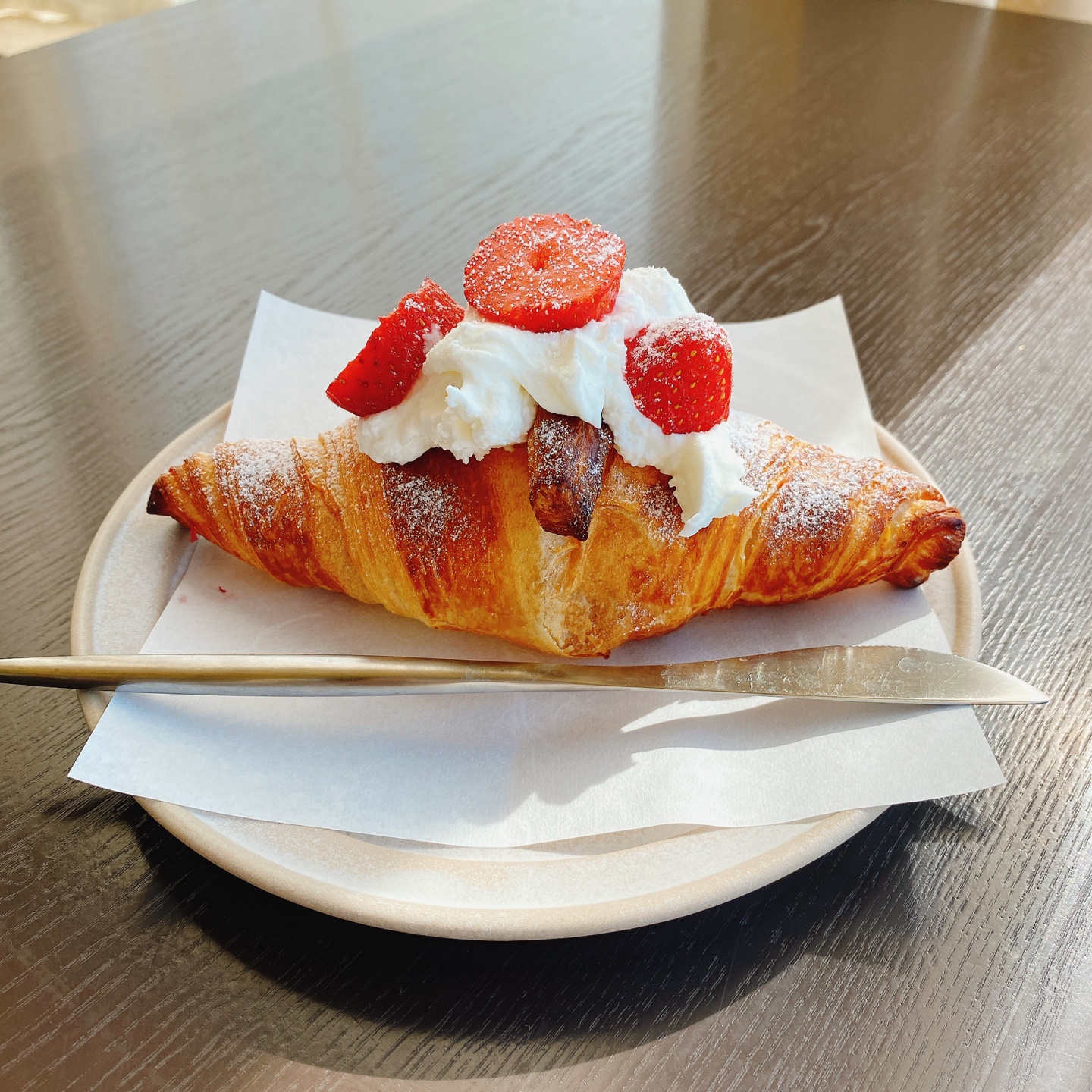 제주 애월 장전리 왕벚꽃거리 근처 문태준 시인 카페 오롬마르