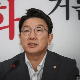 국민의힘 당대표 권한대행 권성동 의원