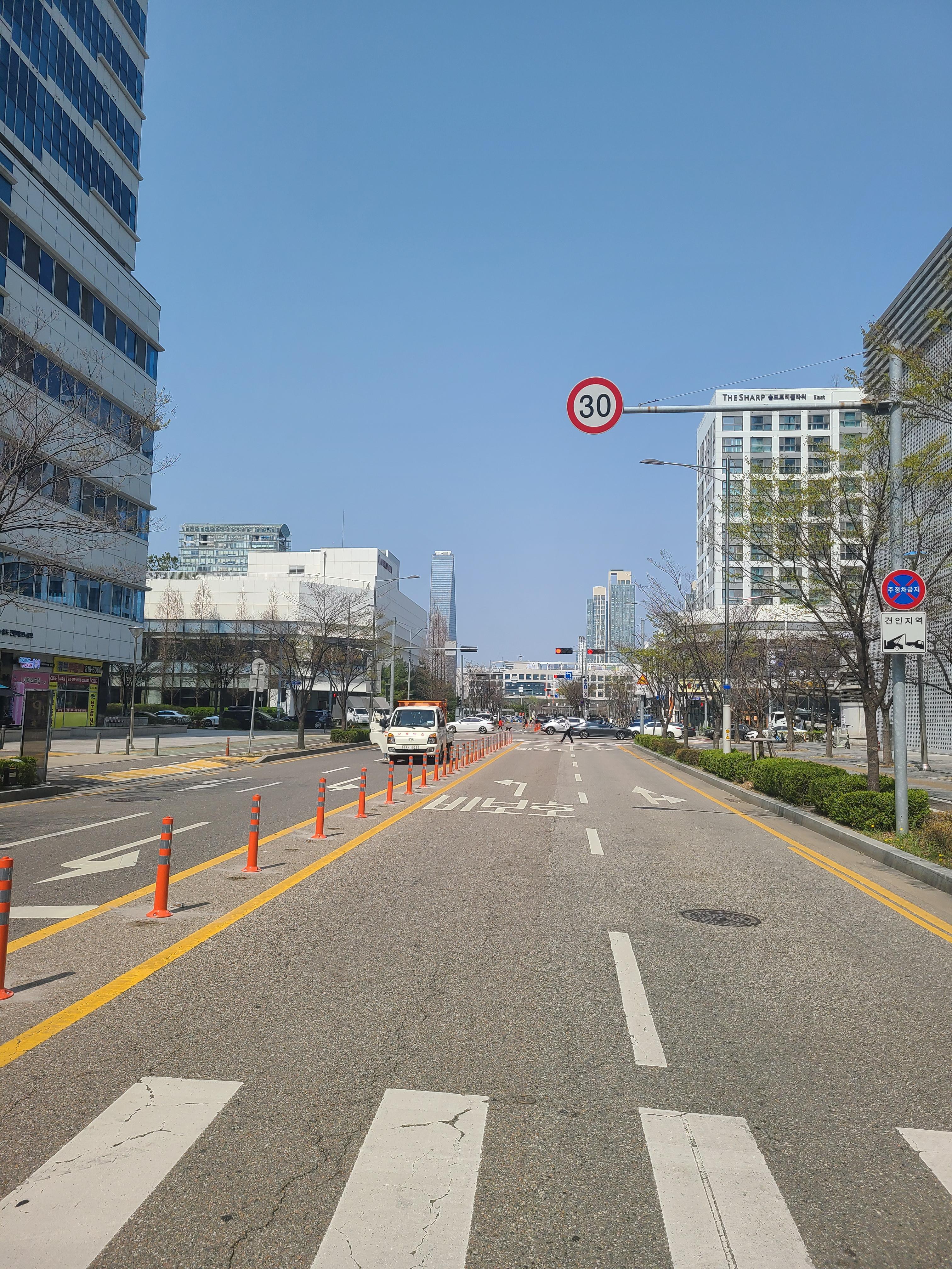 송도 테크노큐브 외관 및 주변환경5