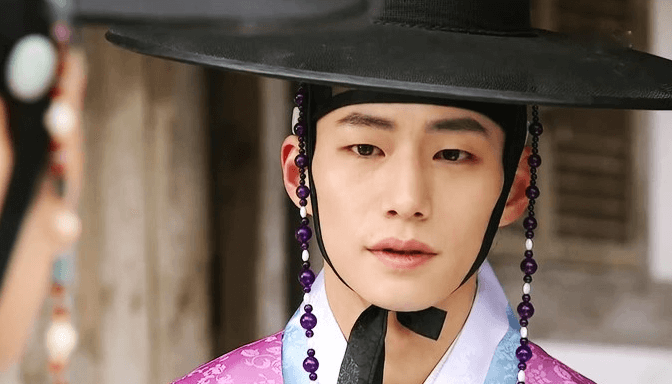 해를 품은 달 송재림