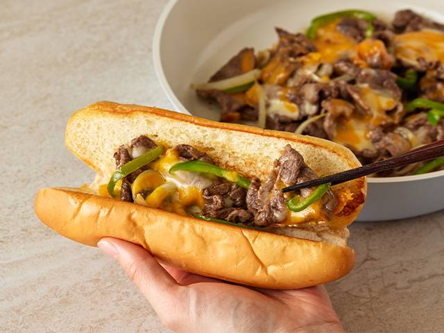 필리치즈 스테이크 샌드위치 레시피 추천