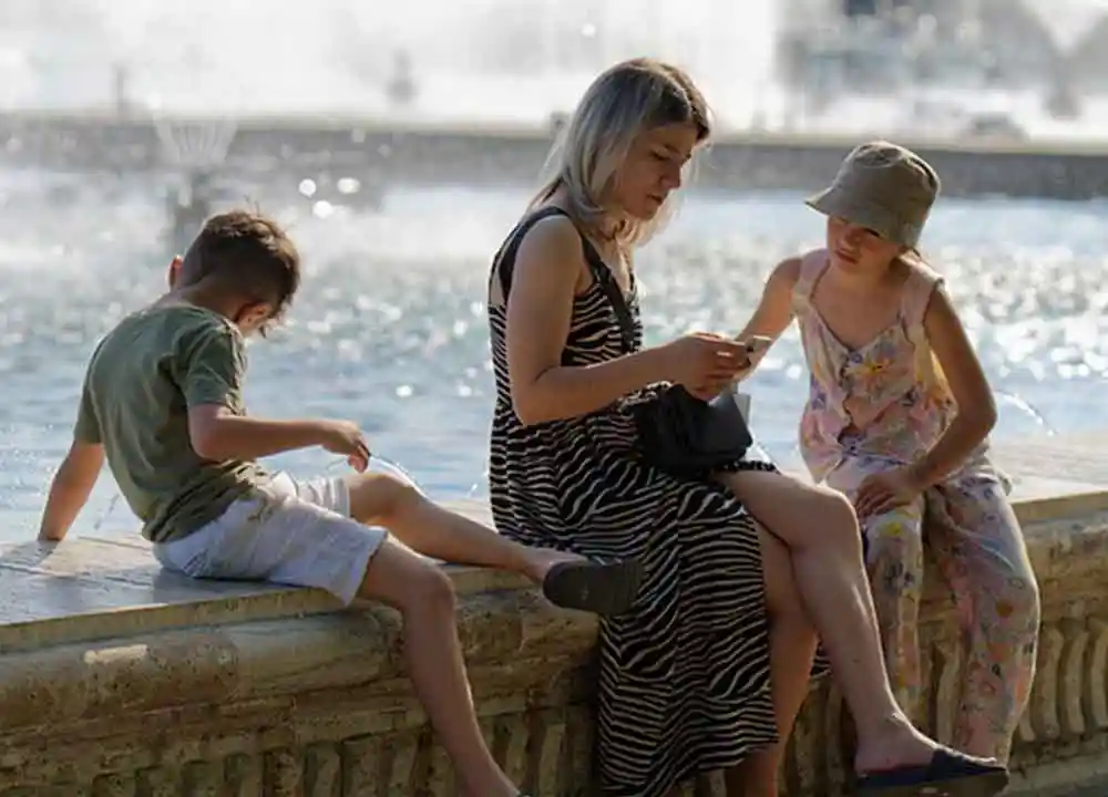 부모가 꼭 알아야 할 사이버 위험-3