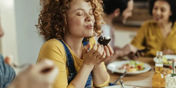 기분을 개선하는 음식과 그 효과