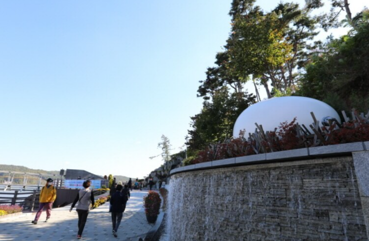 예당호 출렁다리