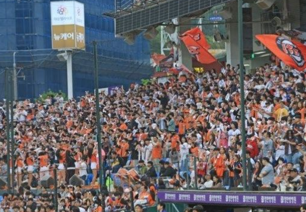 한화 매진 신기록