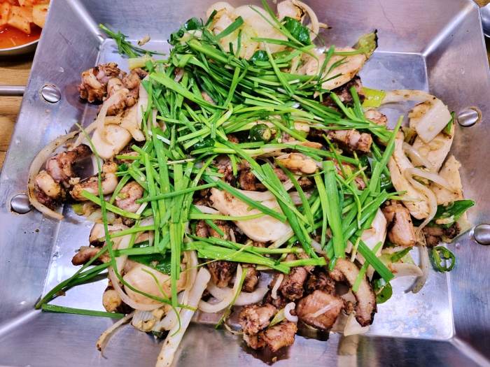 6시내고향 부산 부전시장 곰장어 구이 맛집