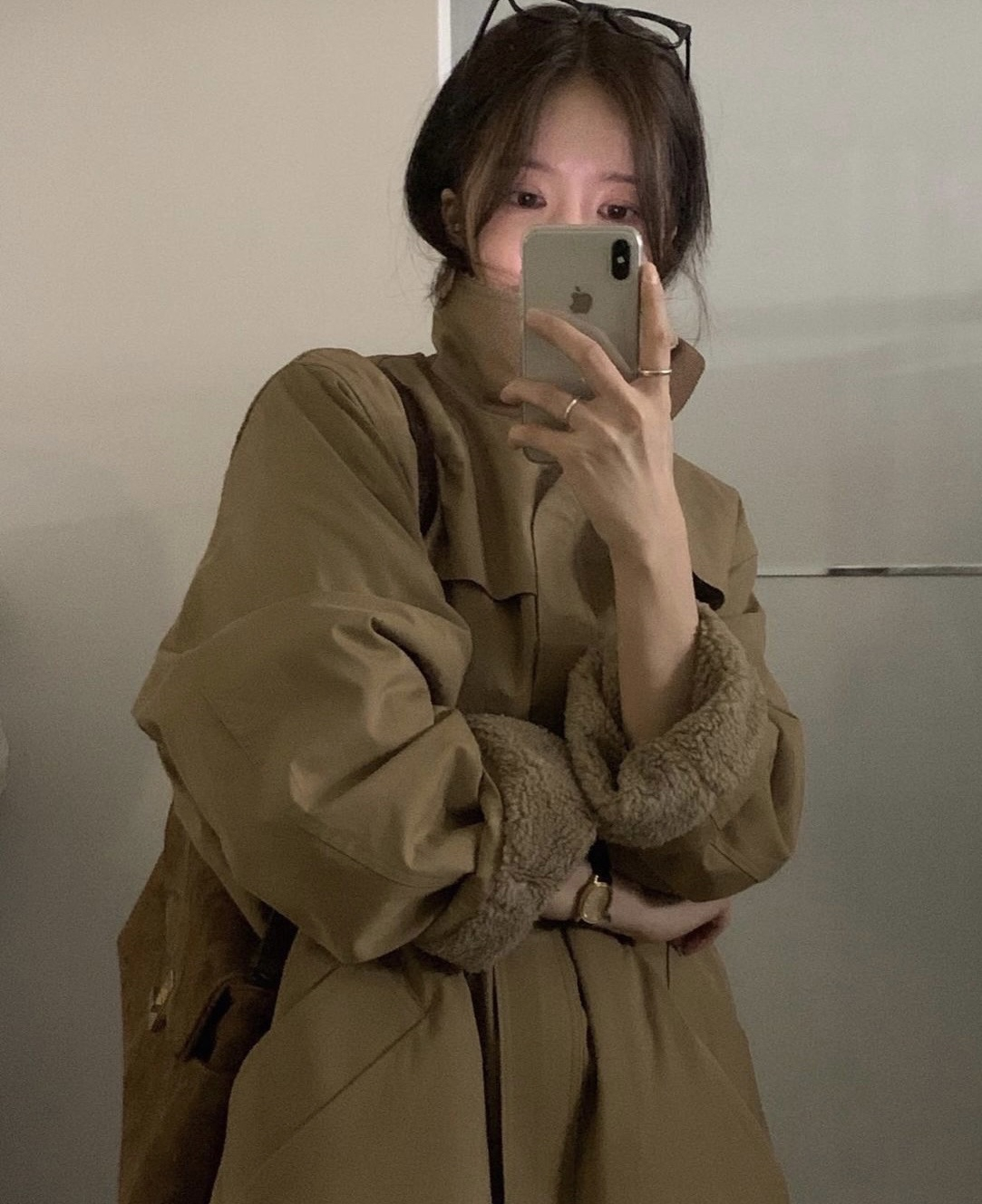 베 objet 오브제 우드 덤블 롱 바바리 양털 코트 2col