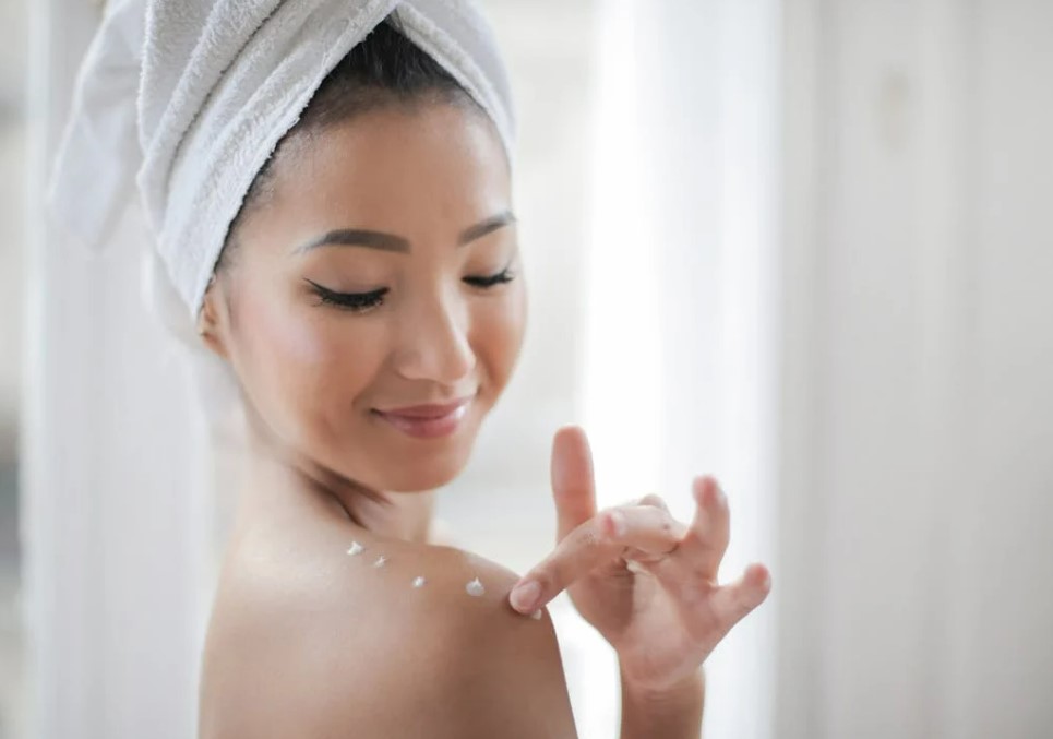 마이크로바이옴 화장품 솔직 후기|피부 장벽, 트러블, 민감성에 정말 효과 있었을까