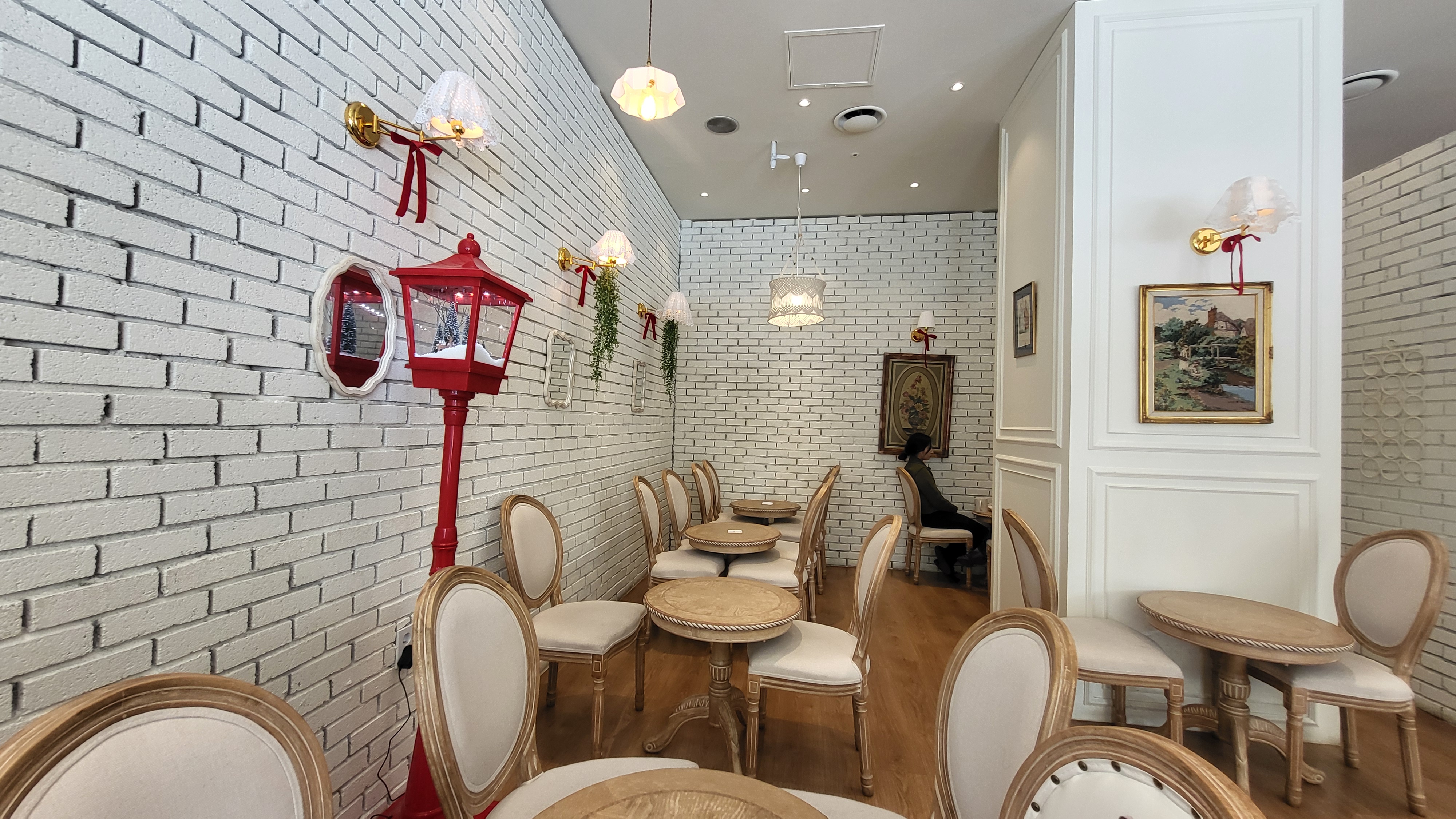 광교 아비뉴프랑 카페 플라잉스콘