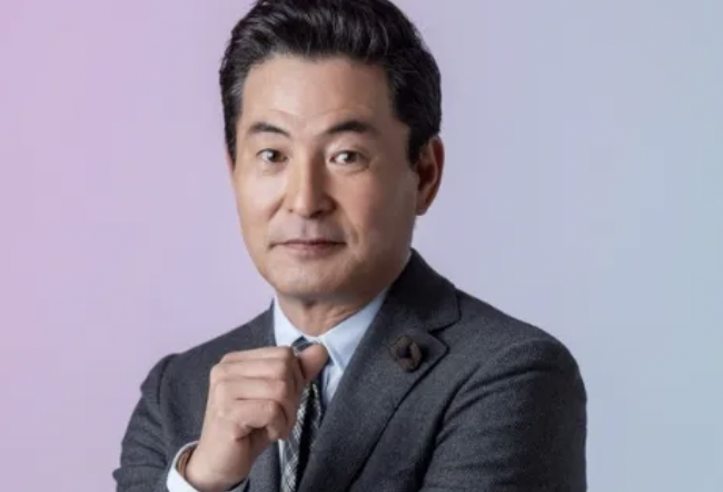 배우 이한위