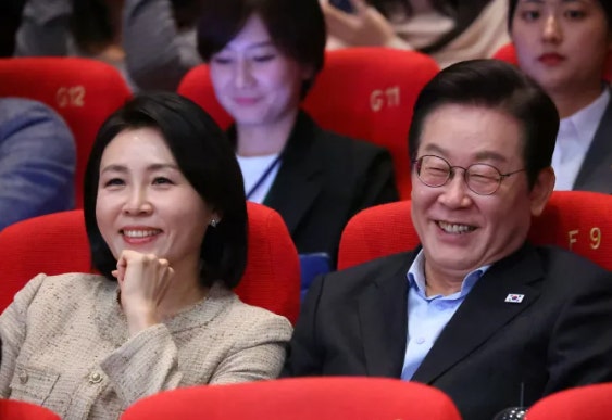 이재명 대통령, 부산국제영화제 개막식 참석 관련사진